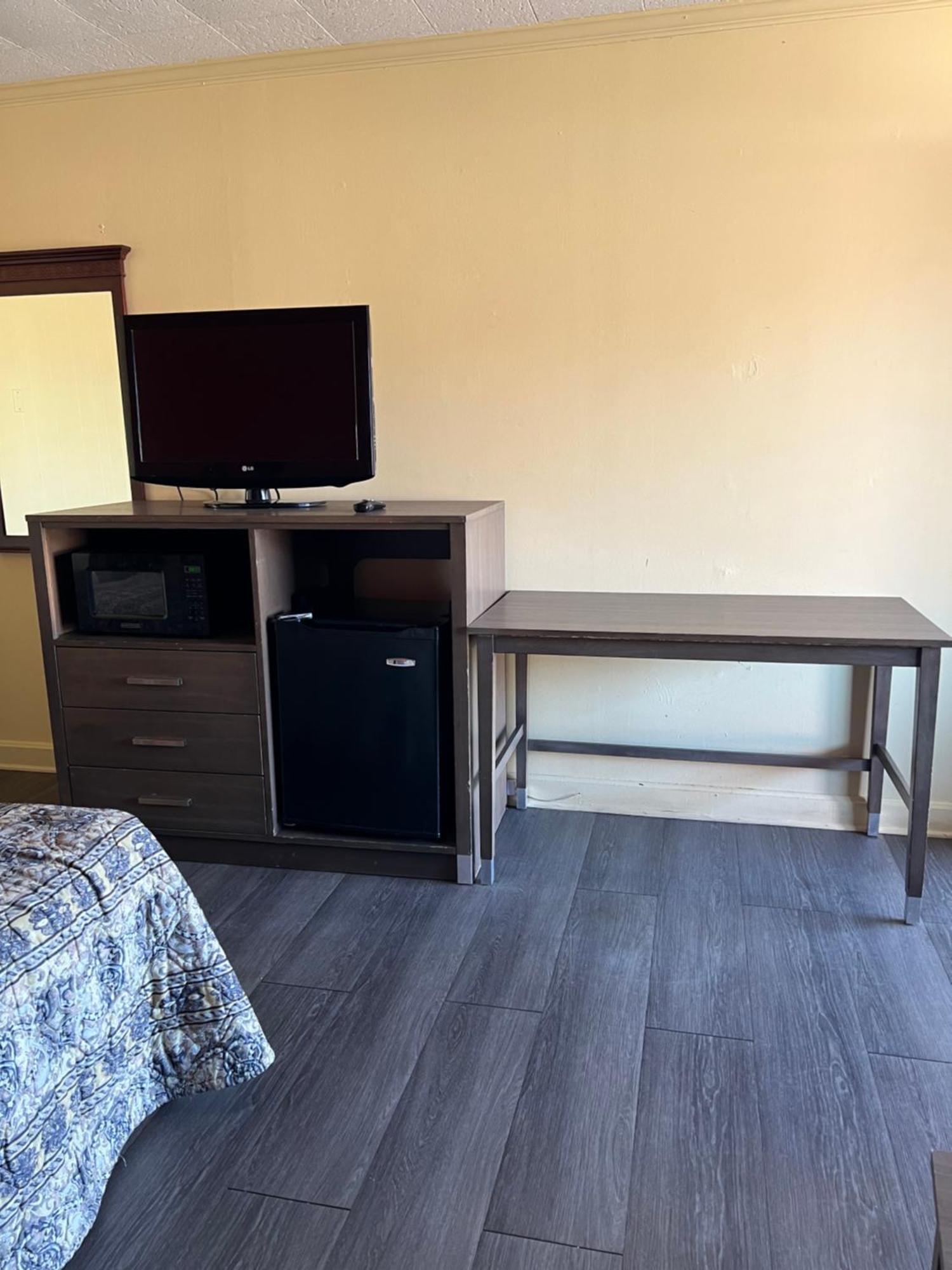 Ross Motel Williamston Extérieur photo